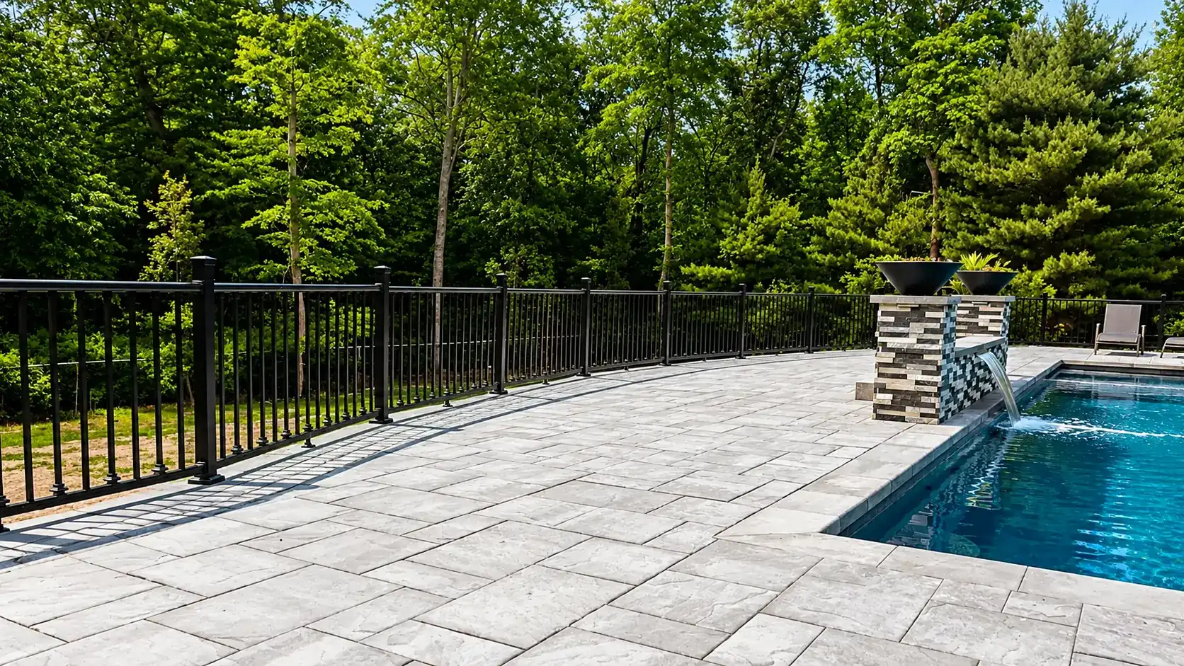 Aluminum fence installation